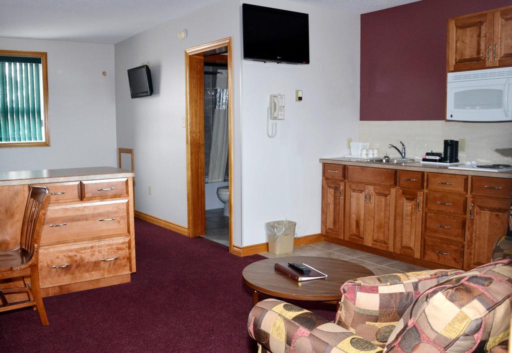 Dutch Inn Cornwall الغرفة الصورة