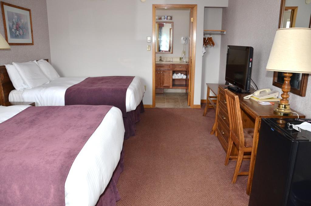 Dutch Inn Cornwall الغرفة الصورة