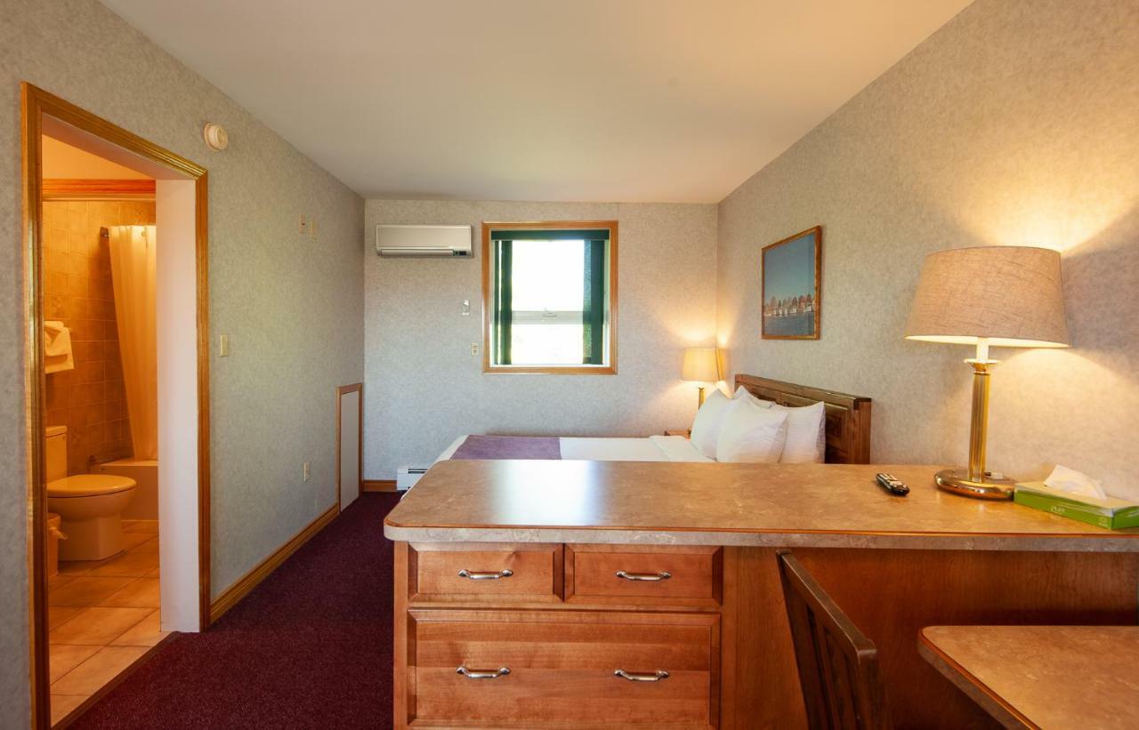Dutch Inn Cornwall المظهر الخارجي الصورة