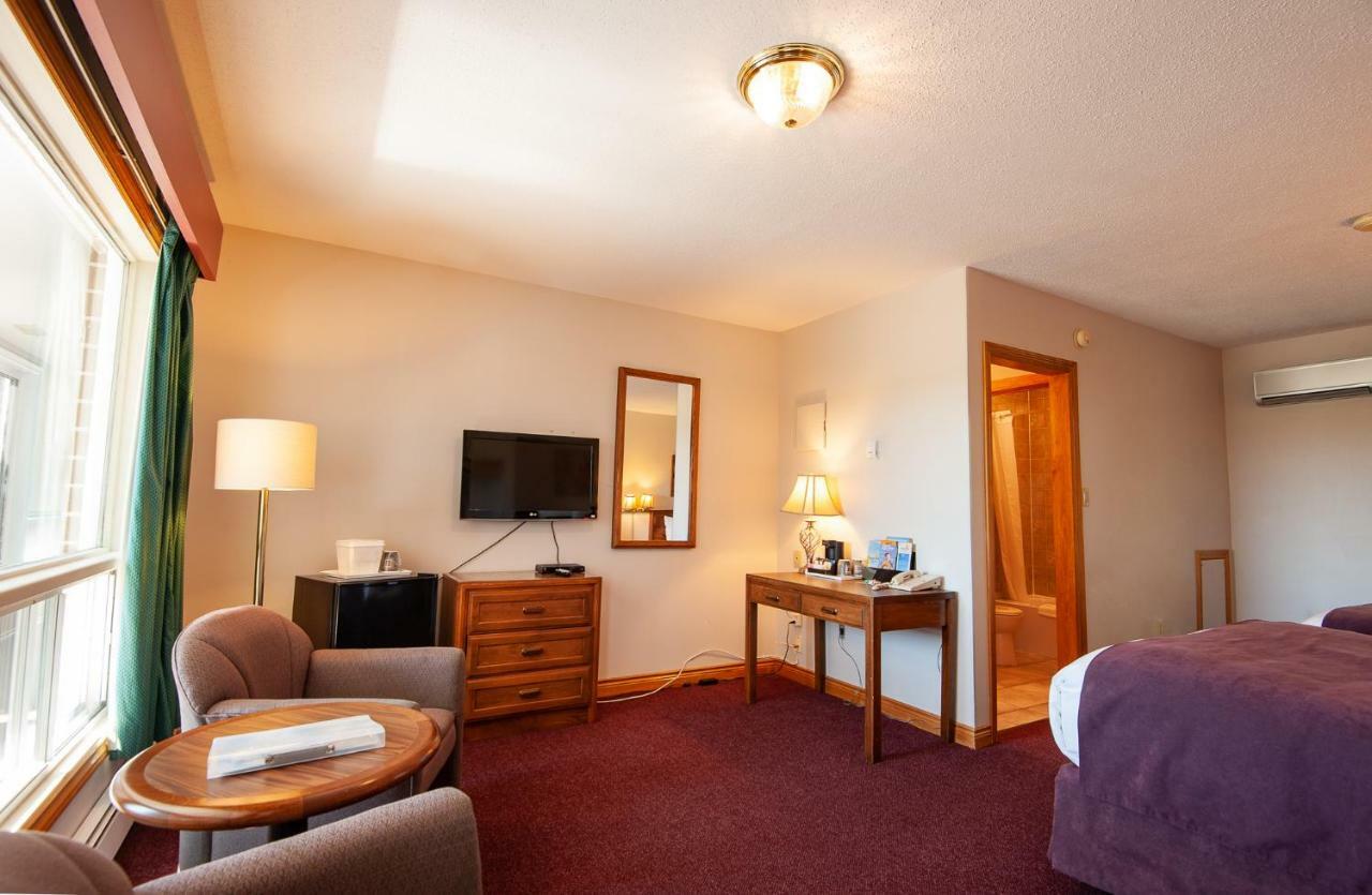 Dutch Inn Cornwall المظهر الخارجي الصورة