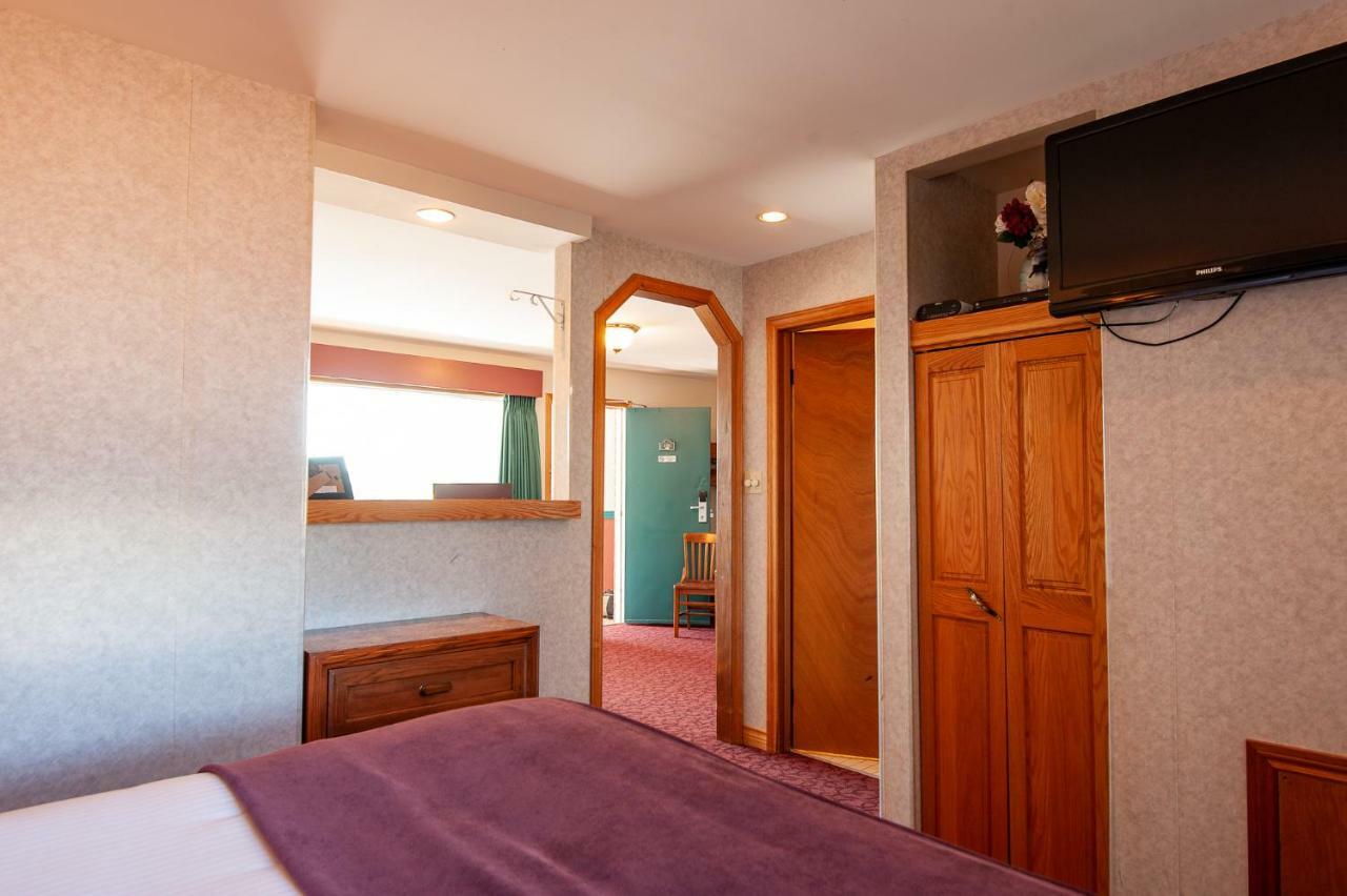 Dutch Inn Cornwall المظهر الخارجي الصورة