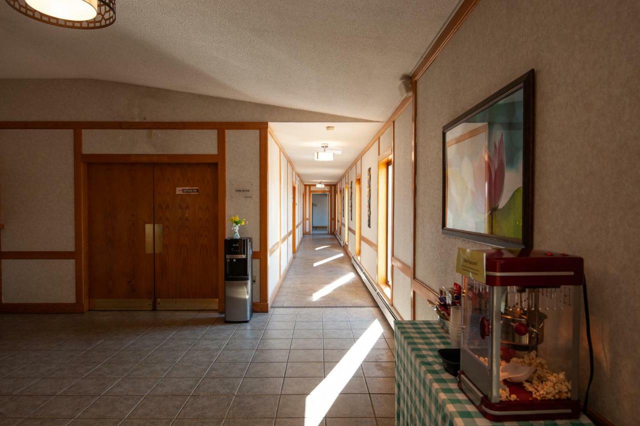 Dutch Inn Cornwall المظهر الخارجي الصورة